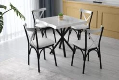 Witte Melamine Gecoate Eettafel Met Metalen Poten