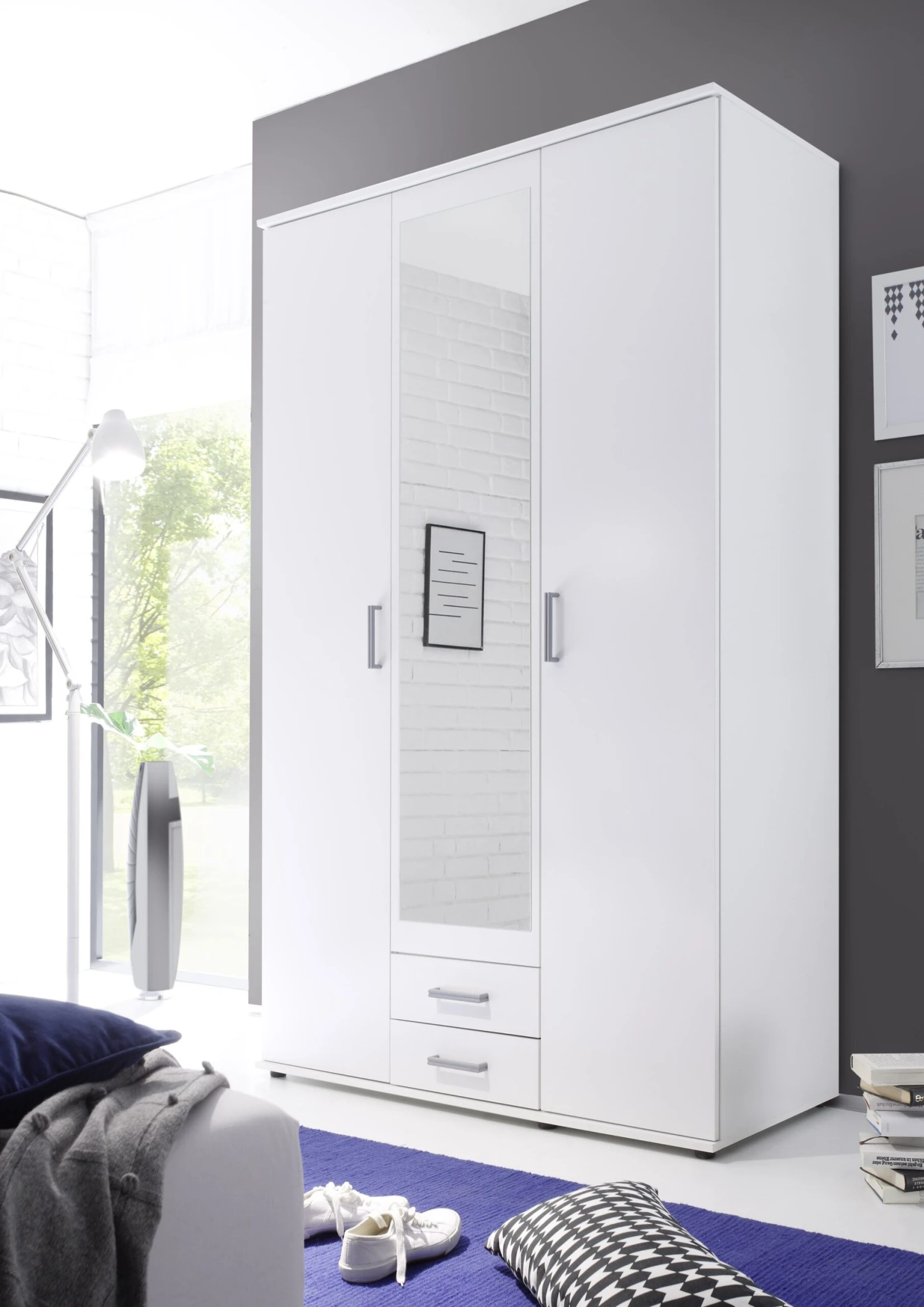 Kledingkast Daniela 120cm Met 3 Deuren 2 Lades & Spiegel - Wit 2 Kledingkast Daniela 120cm Met 3 Deuren 2 Lades & Spiegel - Wit - Afbeelding 2