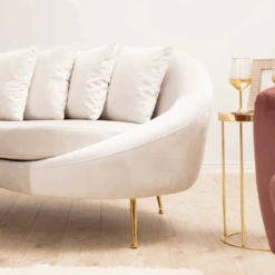 3-zitsbank | Comfortabel Ontwerp | Beukenhouten Frame | Polyester Stof | 255cm Lengte -Emob Ontwerp zonder titel 2023 03 02T082346.740 bd4a